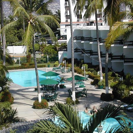 Hotel La Jolla Акапулко Екстериор снимка